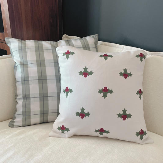 Holly + Plaid Pillowcase Set