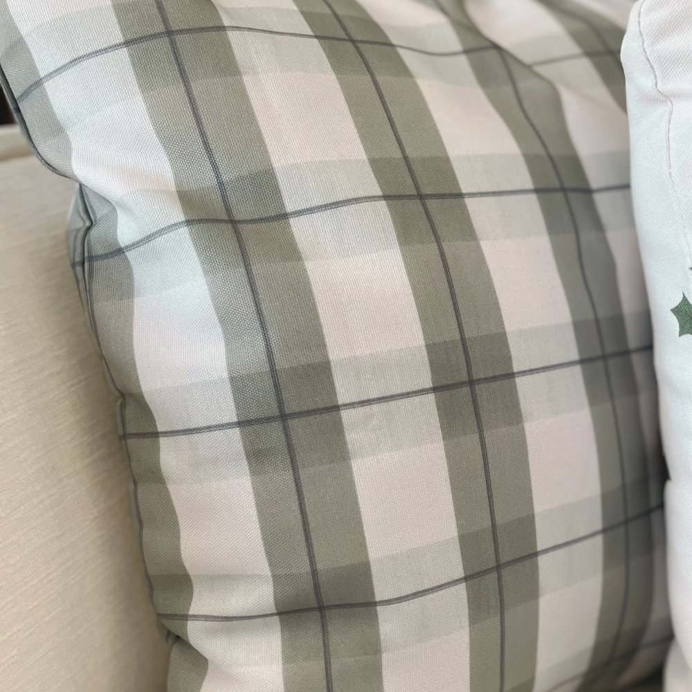 Holly + Plaid Pillowcase Set