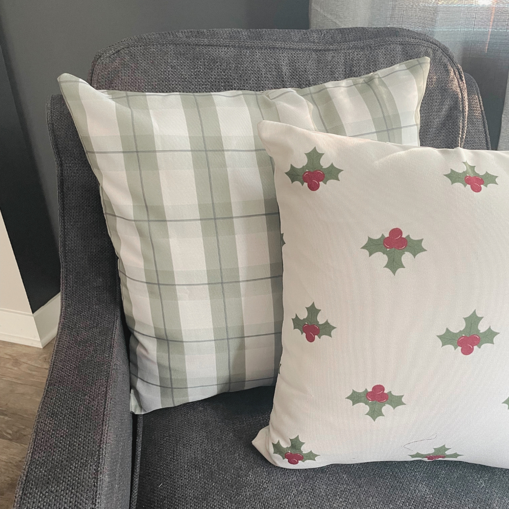Holly + Plaid Pillowcase Set