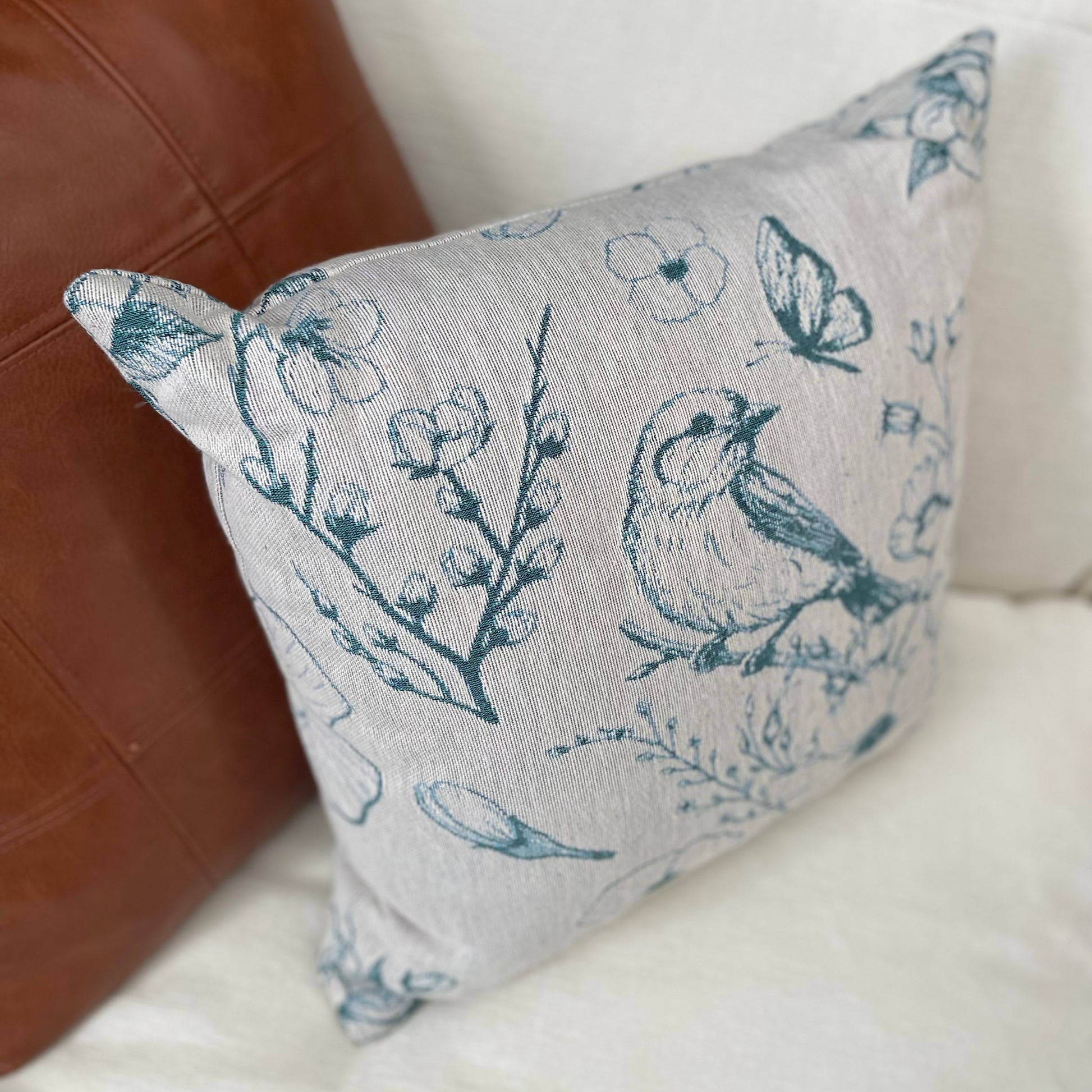 Spring Bird Woven Pillow - Loonstead Living